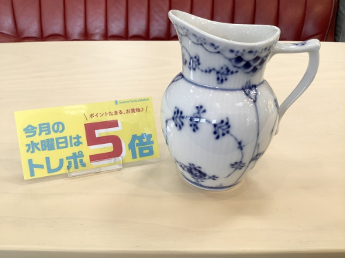 テーブルウェアの洋食器