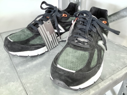 メンズファッションのスニーカー