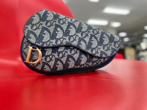Christian Dior クリスチャン ディオール トロッター柄 サドルポーチ