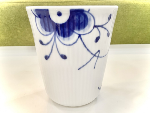洋食器のタンブラー