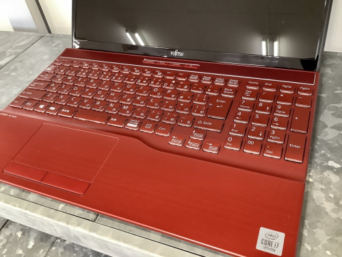 ノートパソコンのLIFEBOOK