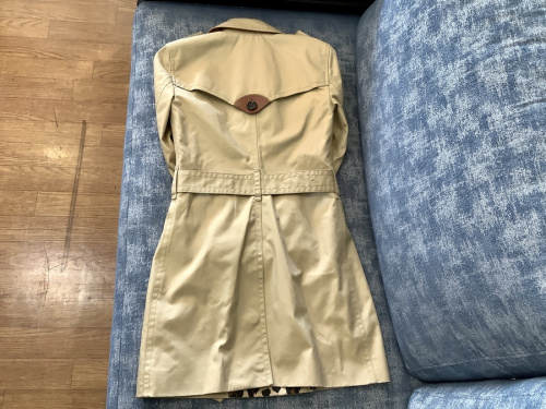 レオパードトレンチコートのCOACH