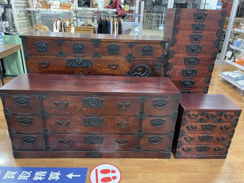 岩谷堂箪笥のタンス