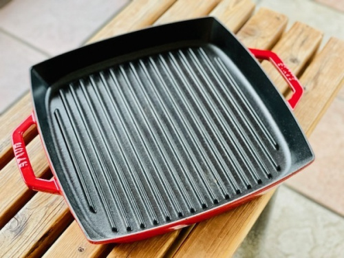 キッチン雑貨の鍋