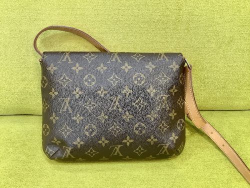 ミュゼット・タンゴのLOUIS VUITTON