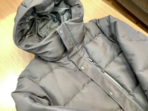 トップスのジャケット