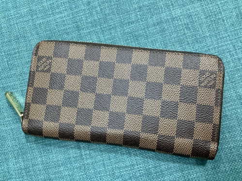 バッグ・財布の財布