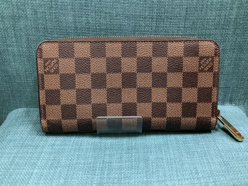 ジッピーウォレット(旧型)のLOUIS VUITTON