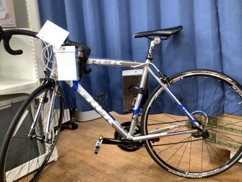 アウトドアの自転車