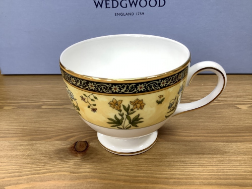 カップ&ソーサーのWEDGWOOD