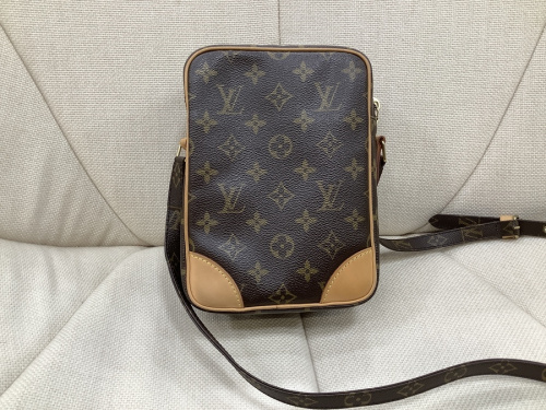 LOUIS VUITTONの中央林間