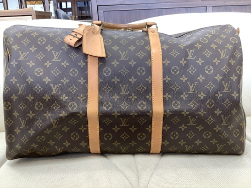 ボストンバッグのキーポル60