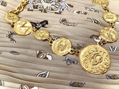 シャネルのCHANEL
