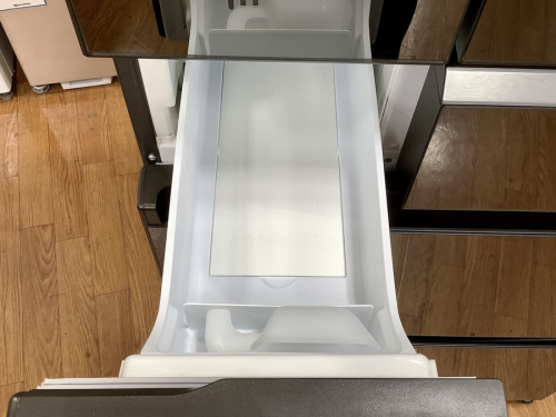 6ドア冷蔵庫のPanasonic