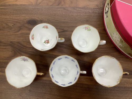 ティーカップ&ソーサーのROYAL ALBERT