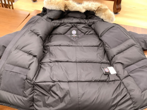 CANADA GOOSEの中央林間 古着