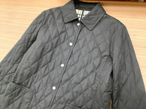 ジャケットのバーバリーロンドン