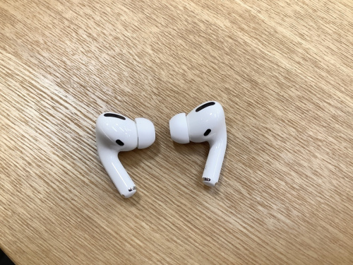 Air Pods Proのワイヤレスイヤホン