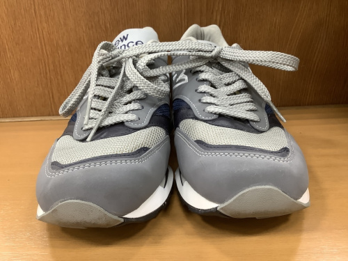 ニューバランスの中央林間　靴