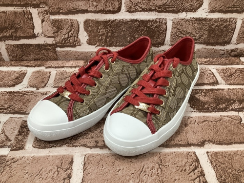 COACHのスニーカー
