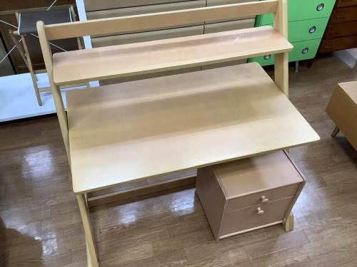 ACTUSの家具