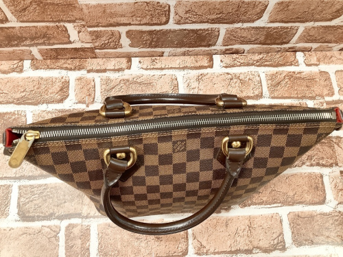 ブランドバッグのダミエ