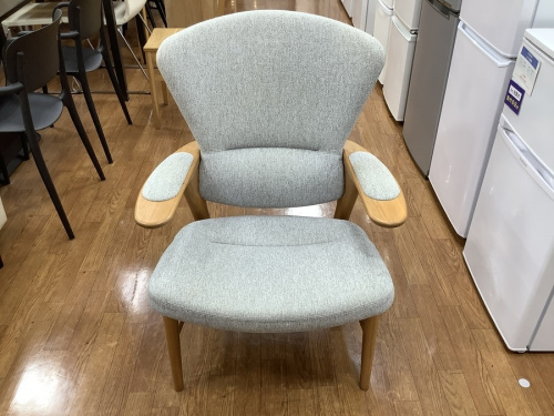 中古家具のイス