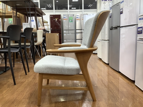 イスのオットマン