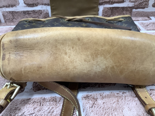 モンスリのモノグラム