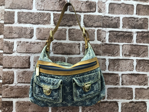 デニムバッグのショルダーバッグ