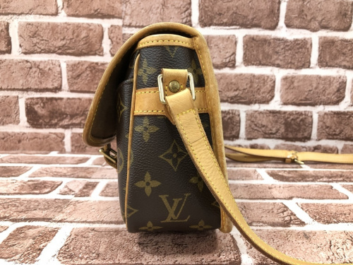 ルイヴィトンのモノグラム