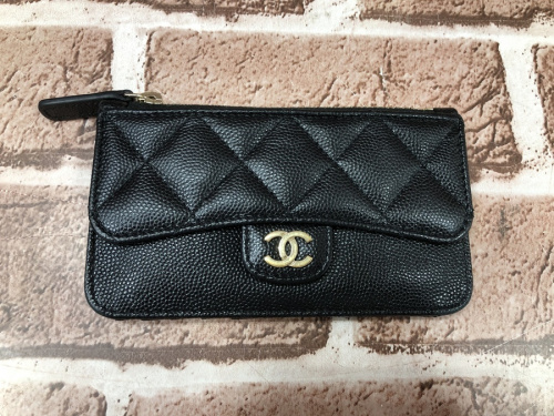 カードケースのCHANEL