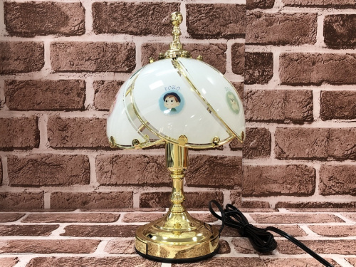 タッチセンサーライトのペコちゃん