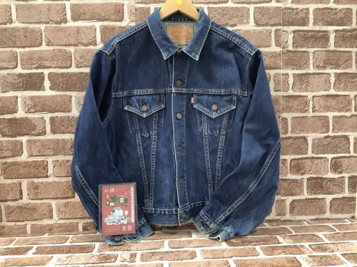 メンズファッションのデニムジャケット
