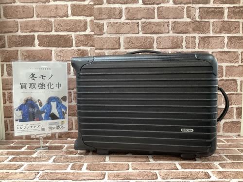 リモワのRIMOWA