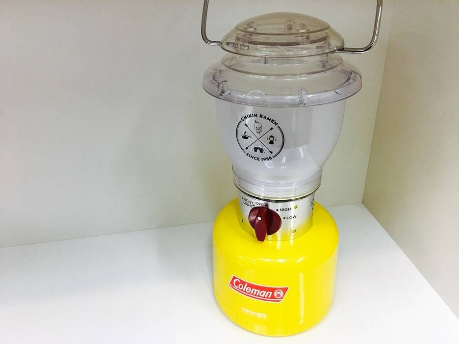 非売品 コールマン×チキンラーメン ランタン LED アウトドア