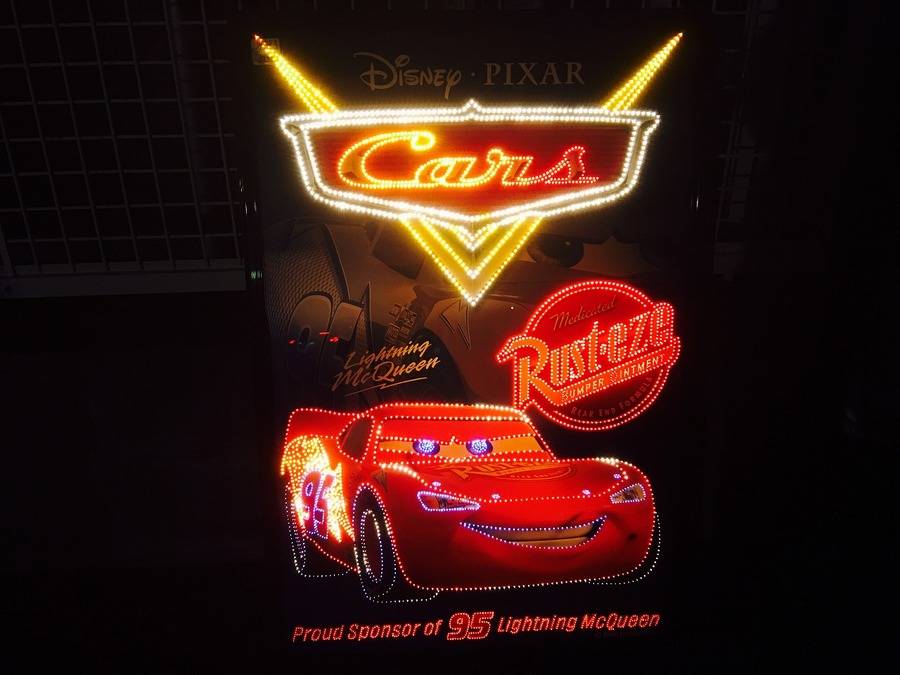 カーズ ネオンボード Disney＆PIXAR】Cars・室内用多色ネオンボード入荷致しました