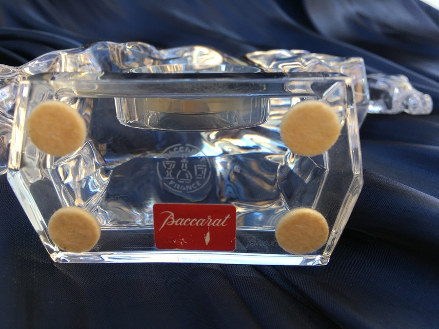 Baccarat(バカラ)のクロックオブジェ、 ジャンピングホースが入荷しま