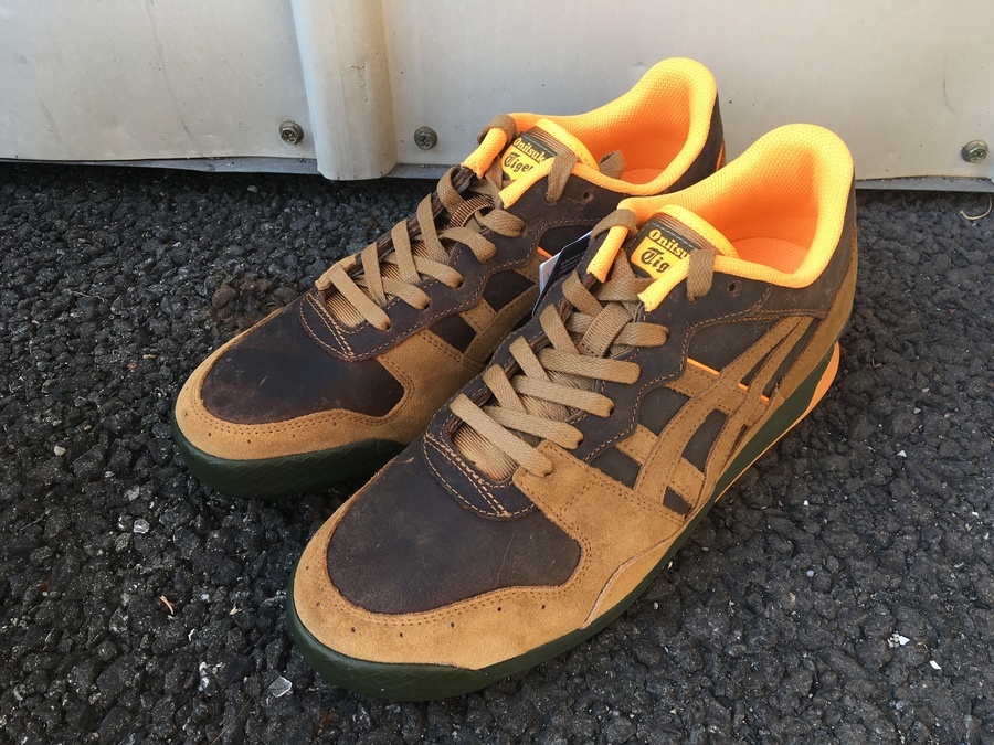 未使用品♪Onitsuka Tiger（オニツカタイガー）のスニーカーが入荷致し