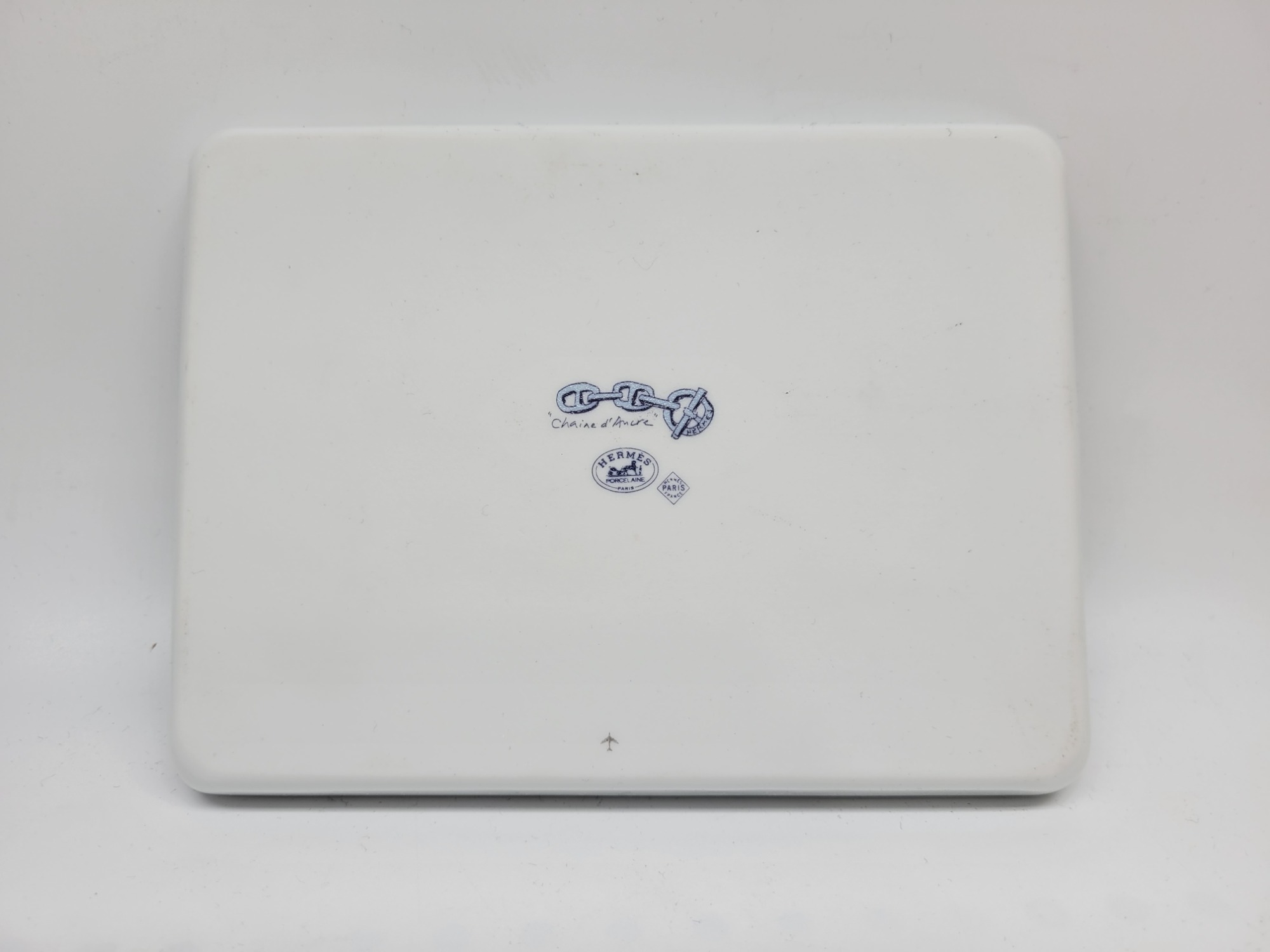 HERMES（エルメス）よりシェーヌダンクル スクエアプレートが入荷です