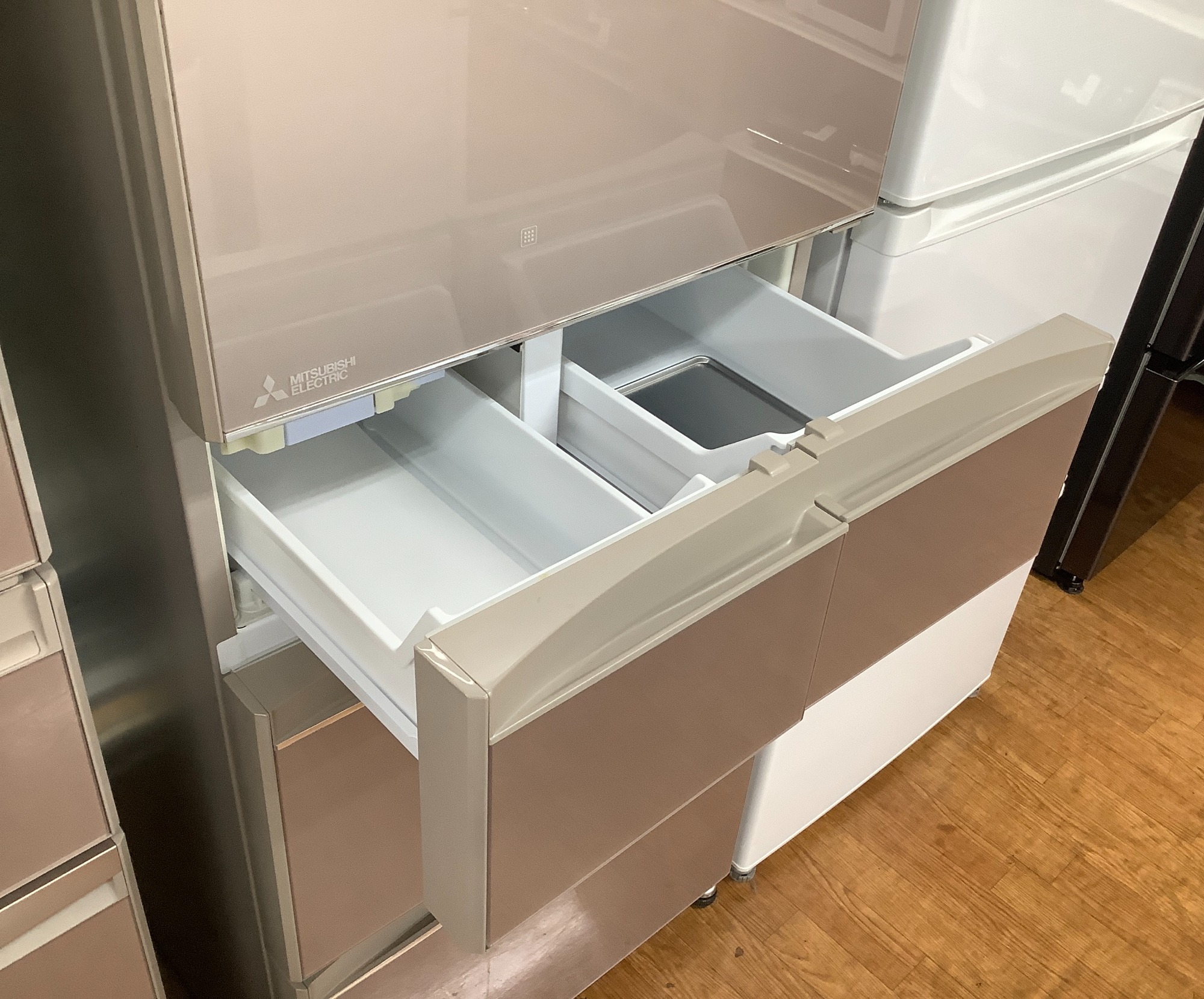 MITSUBISHI冷蔵庫 MR-WX52C-F 2018年製 MITSUBISHI冷蔵庫 MR-WX52C-F 2018年製 MR-WX52C-F｜三菱電機WIN2K