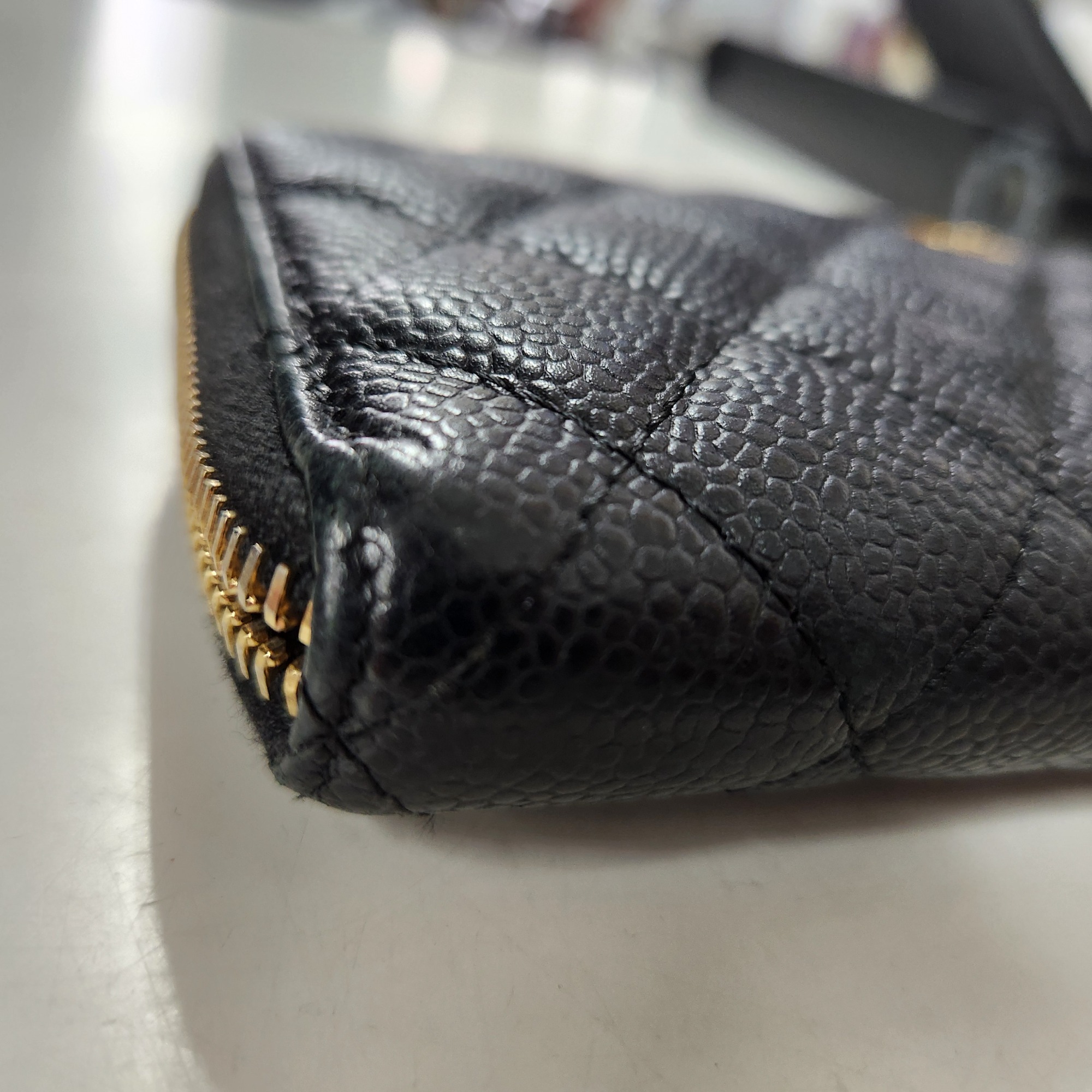 CHANEL】長財布＜クラシックロングジップウォレット＞キャビア