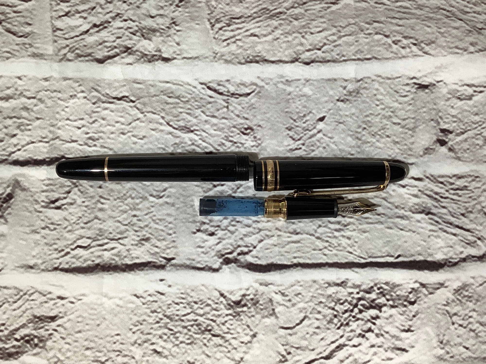 MONTBLANC(モンブラン)】の万年筆をご紹介いたします！！＜マイ