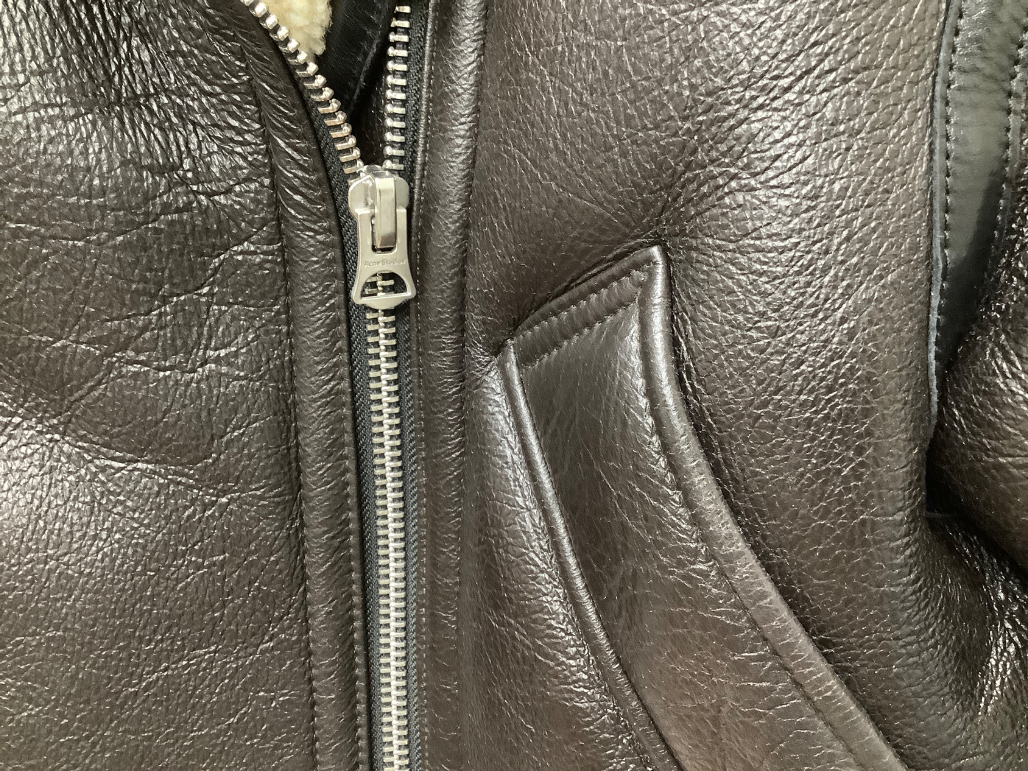 Acne studios/アクネ ストゥディオス】レザージャケットをご紹介