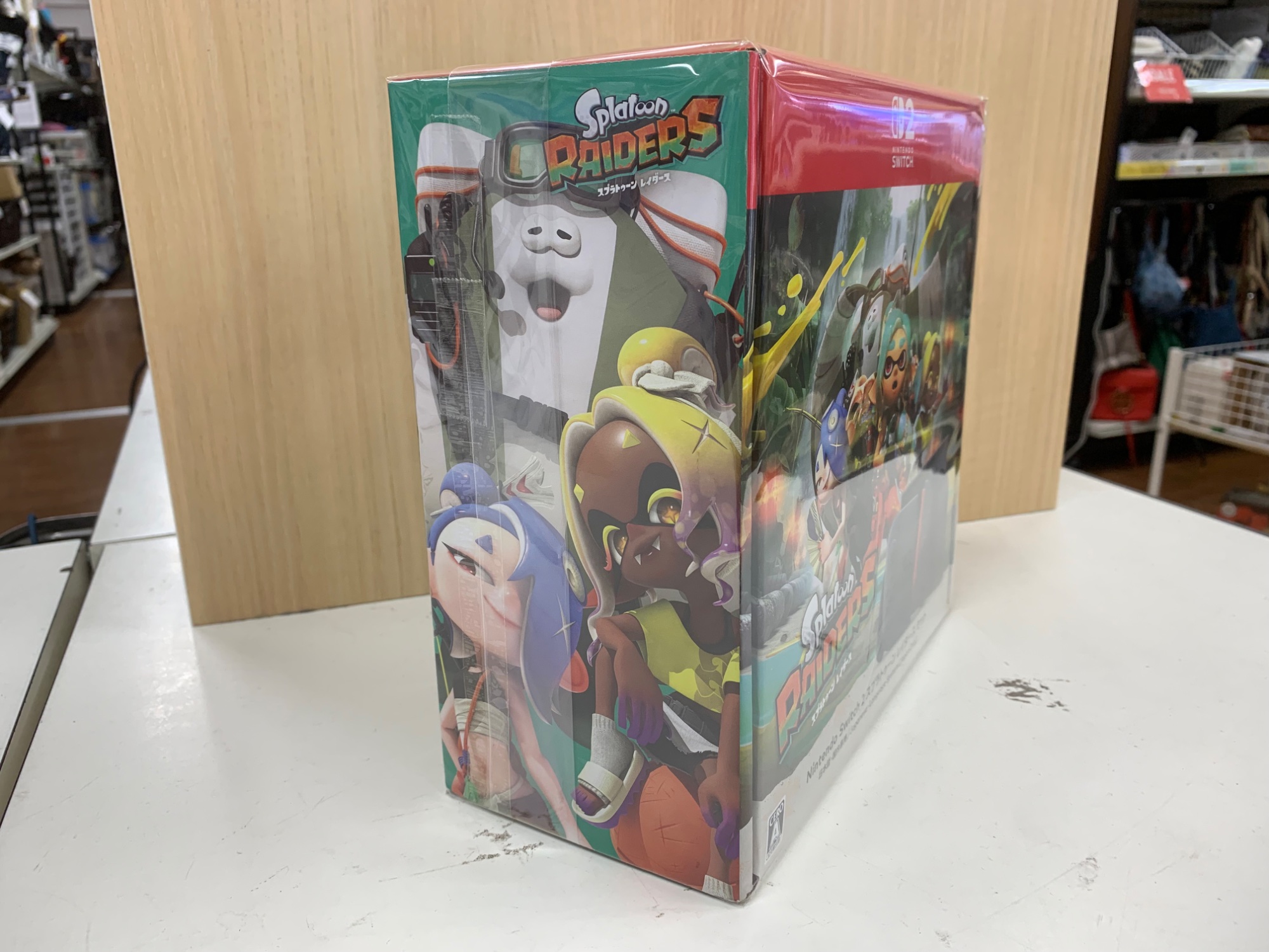 Nintendo (ニンテンドー)よりSwitch2 BEE-S-KB6PE スプラトゥーン