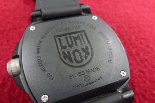 腕時計のLUMINOX
