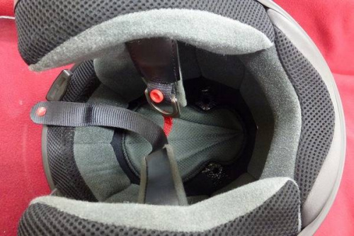 ヘルメットのアライヘルメット
