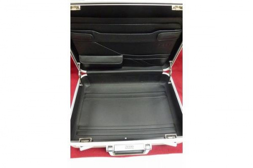 ZERO HALLIBURTONのゼロハリ