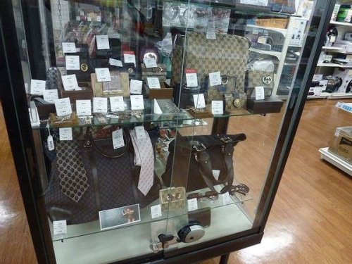 GUCCI（グッチ）のキャンバス