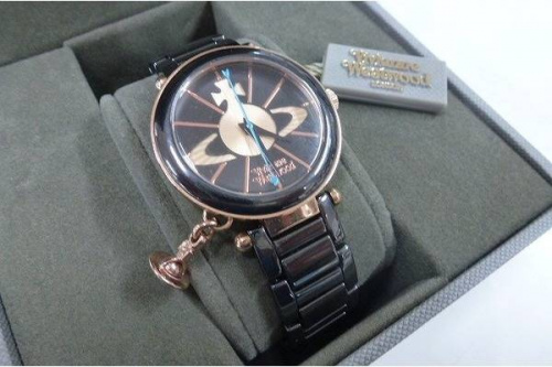 レディースファッションの腕時計